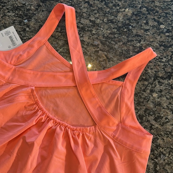 Athleta coral arrival tank NWT S - Picture 7 of 7